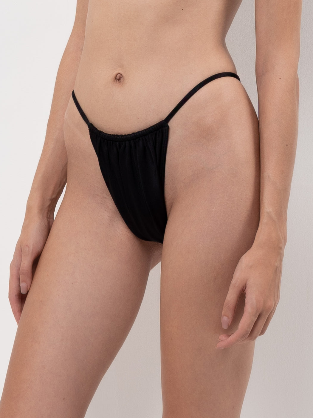 Pia Bottom – Black