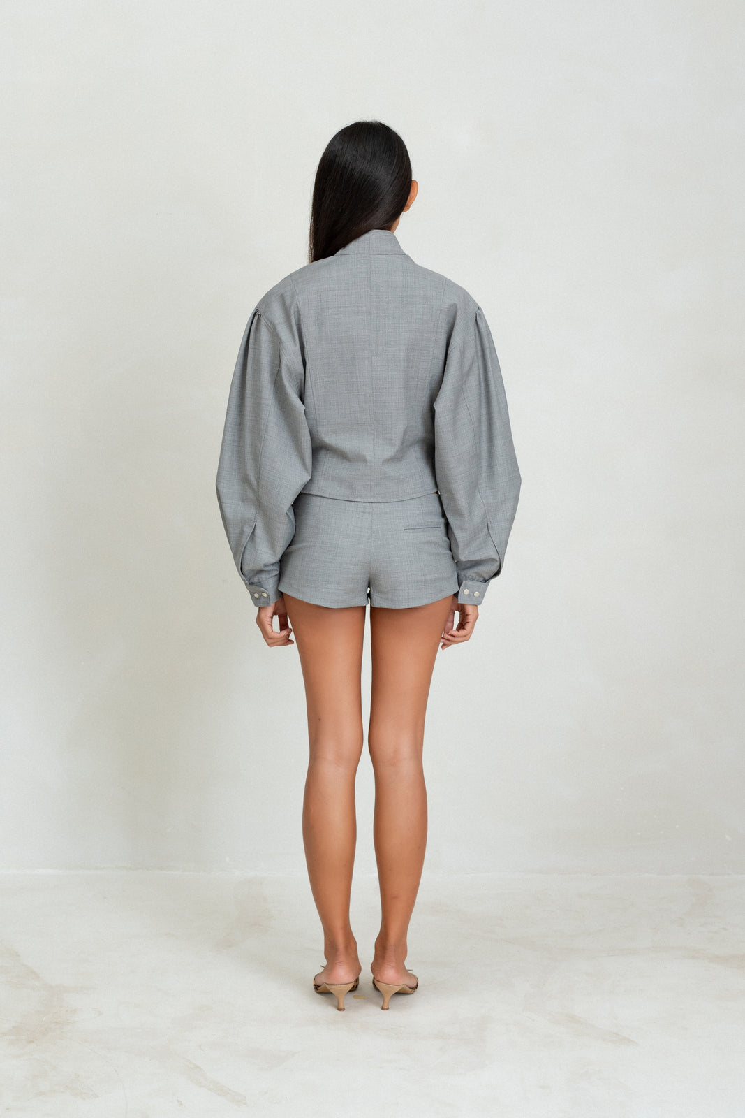【関税込み】BELLE グレー Noa ショートパンツ Noa Short - Grey – BELLE